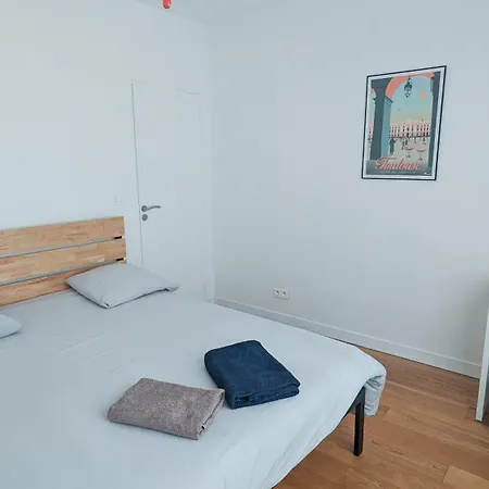 La Maison Calme Et Lumineuse, Jardin, Proche Metro Ferienhaus *