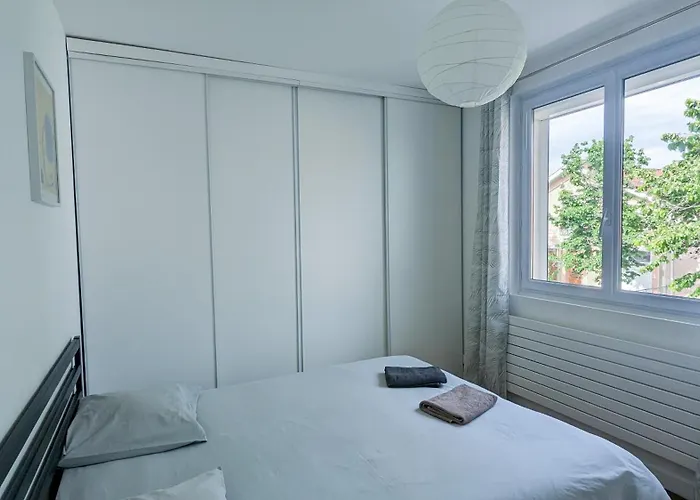 Hébergement de vacances La Maison Calme Et Lumineuse, Jardin, Proche Métro *